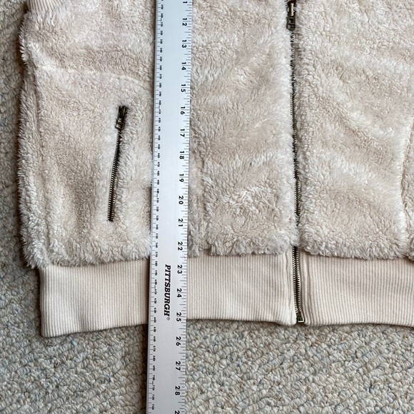 Artisans Fleece Vest Women's XXL Plush - Picture 12 of 12